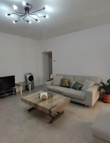 Apartment Samdom's Station Termini
